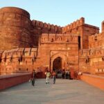 Private Taj Mahal and Fatehpur Sikri Tour From Delhi with Lunch - The Experience of Visiting the Taj Mahal and Fatehpur Sikri