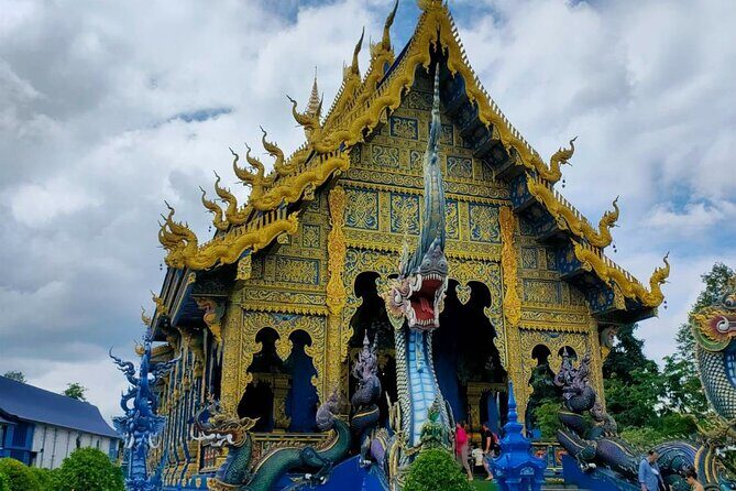 Private Tour Chiang Rai 3 Wonderful Temples & Lalitta Cafe - Why This Tour Offers Great Value