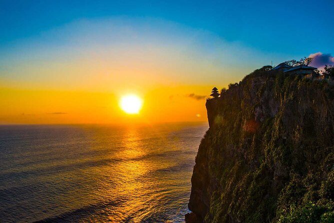 Private Tour: Highlights Uluwatu Temple & Southern Beaches Bali - An In-Depth Look at the Bali Highlights Tour