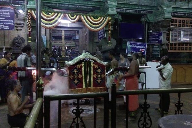 Private Tour: Madurai Meenakshi Amman Temple Night Ceremony - Frequently Asked Questions