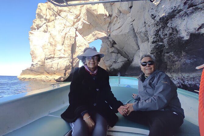 Private Tour to Isla Espiritu Santo and snorkel with sea lions - The Price and Its Value