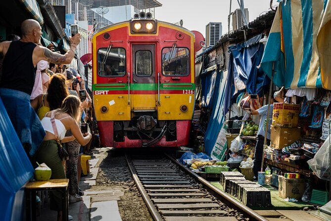 Private Tour to Railway Market and Damnoen Saduak Floating Market - Who Will Love This Tour?