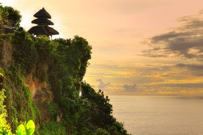 Private Tour: Uluwatu Temple & Southern Bali Highlights - Who Should Consider This Tour?