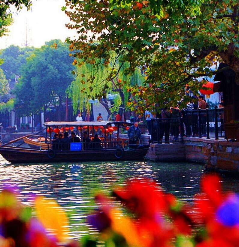 Private Tour:Zhujiajiao Water Town by German-Speaking Guide - Detailed Breakdown of the Experience