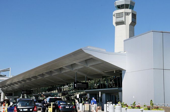 Private Transfer from or to Cleveland Airport (CLE) - In-Depth Review of the Cleveland Airport Private Transfer