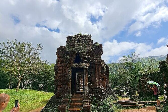 PRIVATE TRANSFER Hoi An to My Son with English speaking driver - Detailed Breakdown of the Itinerary and Experience