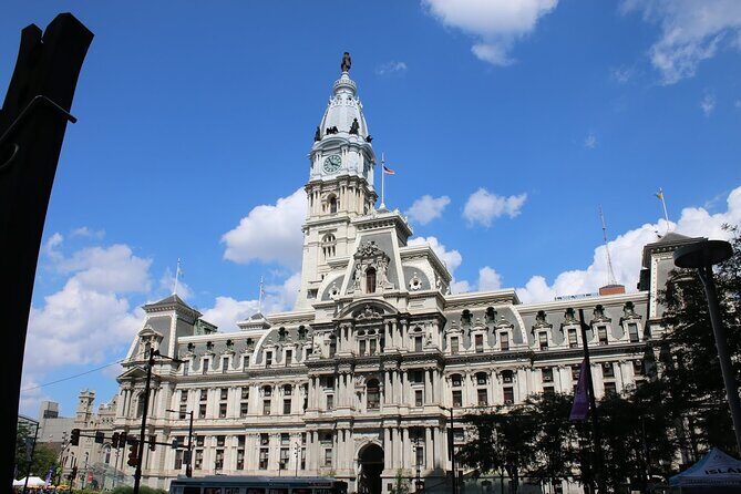 Private Transfer: Philadelphia Airport PHL to Philadelphia in Business Car - Who Is This Transfer Best For?