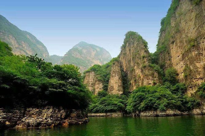 Private Transfer to Longqing Gorge and Guyaju Caves Excursion by English Driver - The Value of Personal Service and Flexibility