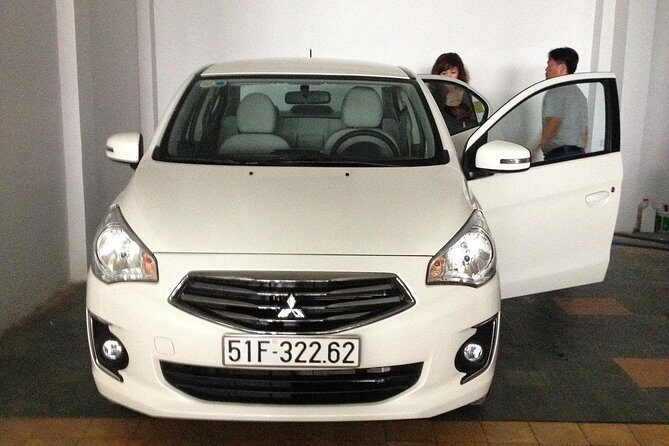 Private transport: Pick up at Ho Chi Minh Airport - Hotel - Detailed Review of the Private Airport Transfer Service