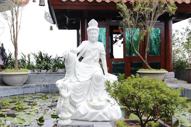 Private trip to Golden Bridge - Discovering the Golden Bridge and Ba Na Hills