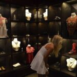 Private VIP Frida Kahlo Art Tour With An Expert In Art - Practical Details