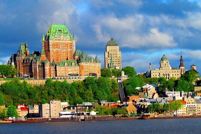 Private Walking Tour of Quebec with licensed tour guide - Why Choose a Private Walking Tour?
