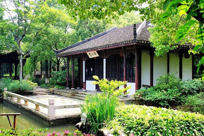 Private Zhujiajiao Water Town Boating Tour with Fruit Picking - Practical Tips for a Smooth Day