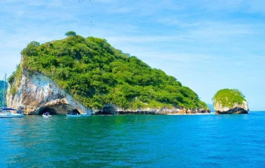 Puerto Vallarta: Beach Boy Los Arcos, Animas and Quimixto - Who Should Consider This Tour?