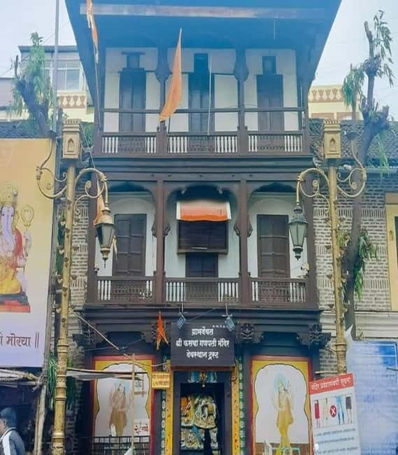 Pune: Sacred Sites Walking Tour of Old City with Snacks - Exploring Pune’s Sacred Heritage: A Guided Walk Through Time