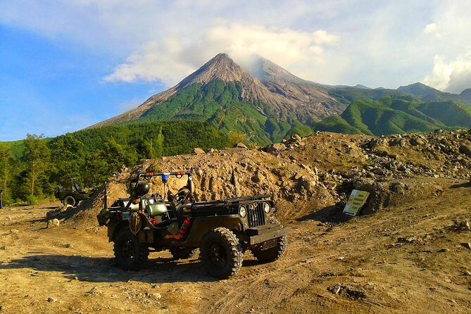 Punthuk Setumbu Sunrise, Borobudur Temple And Merapi Lava Experience - A Closer Look at the Itinerary
