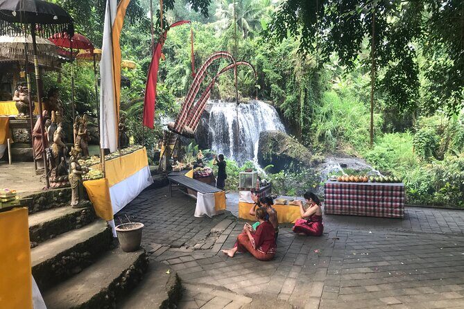Purification Holy Bath at Beji Gria Waterfall - Who Will Love This Tour?