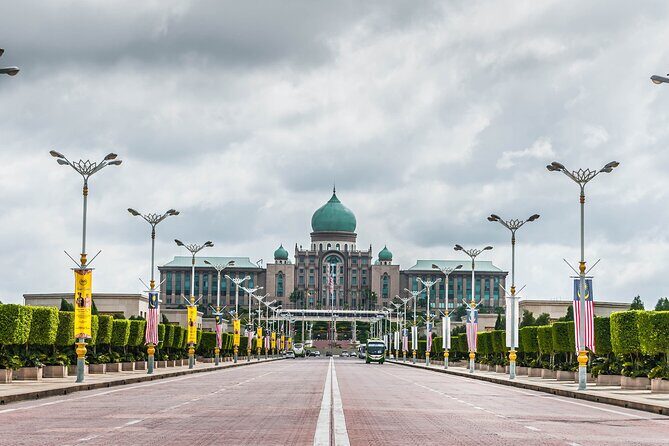 Putrajaya City Tour From Kuala Lumpur - Authentic Insights from Travelers
