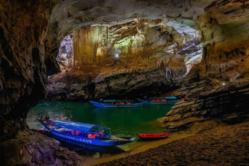 Qung Bình: Phong Nha Cave 4.5 km Kayak and Trek Tour - Exploring the Cave: What to Expect from the Tour