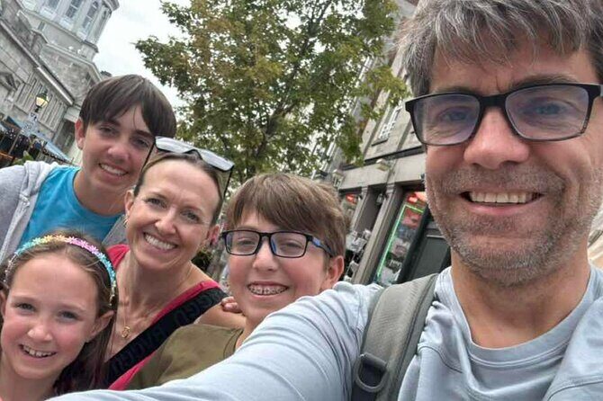 Raleigh Art Walk in Moore Square Marvelous Mystery Hunt - Interactive And Engaging Features