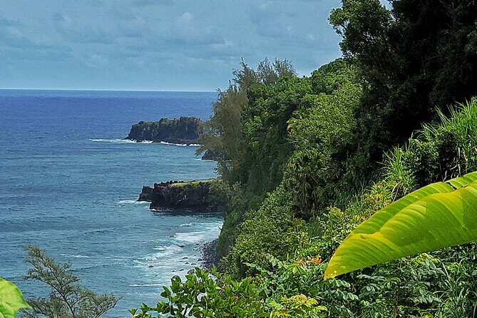 Road to Hana Private Full Day Tour - Authentic Experiences and Personal Touches