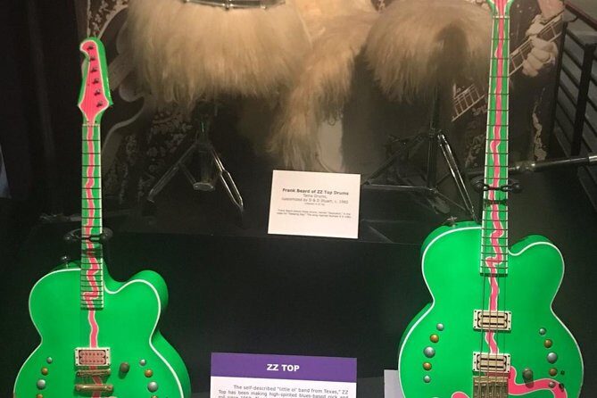 Rock and Roll Hall of Fame Admission in Cleveland - The Experience in Detail: What You Can Expect