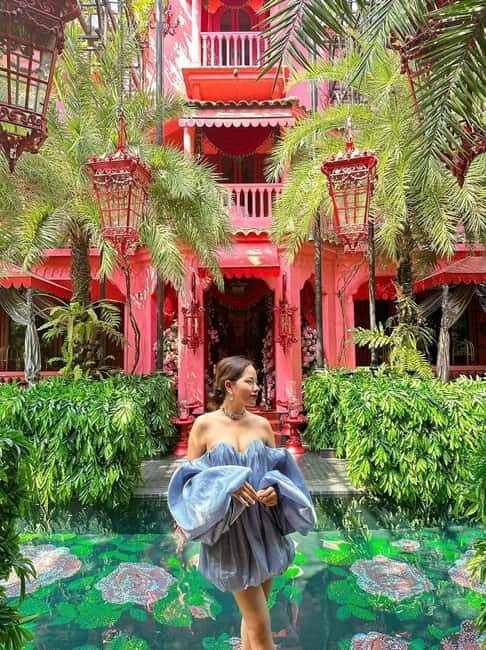 Saigon: Luxury and Snapshots Walking Tour in Thao Dien - Who Should Consider This Tour?