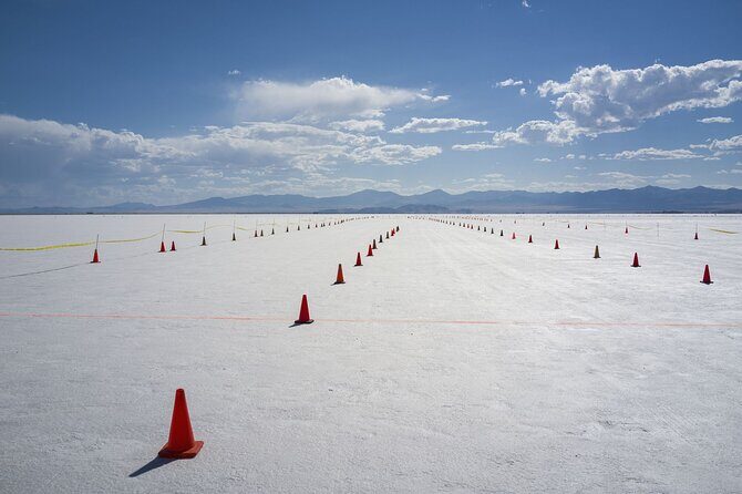 Salt Lake City to Sky Mirror-Bonneville Salt Flats Half Day Tour - Who Should Consider This Tour?