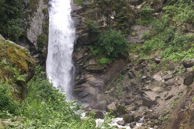 Salt Lake City's Top Guided Hiking Tour with Charcuterie board - Who Will Love This Tour?