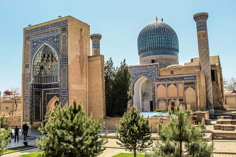 Samarkand: Historical Monuments Guided Walking Tour - Practical Tips for Travelers