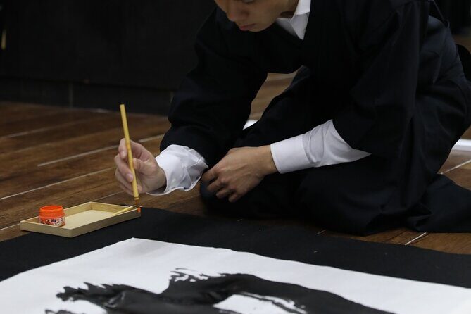 Samurai Calligraphy:Final brushstrokes of a lifetime before a War - Setting and Location