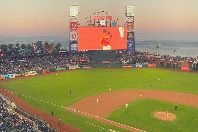 San Francisco Giants Baseball Game at Oracle Park - The Highlights of the Itinerary