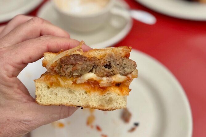 San Francisco's North Beach Neighborhood - Authentic Experiences & Authentic Value