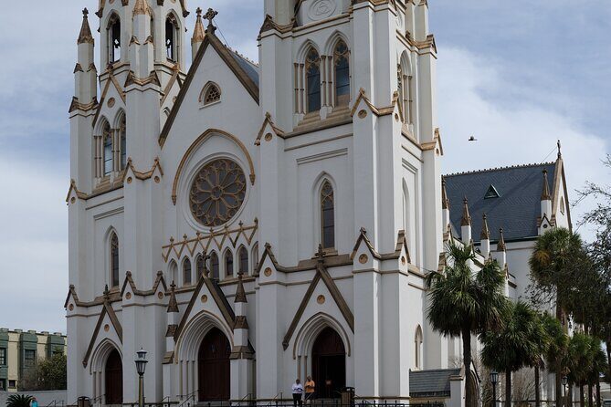 Savannah Scavenger Hunt Walking Tour and Game - The Sum Up