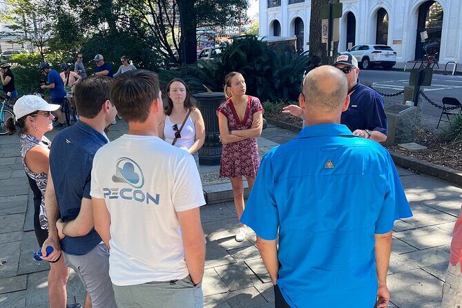 Savannahs Finest History Tour: A Walk Through Time - Chippewa Square: Movie Fame and Civil War History