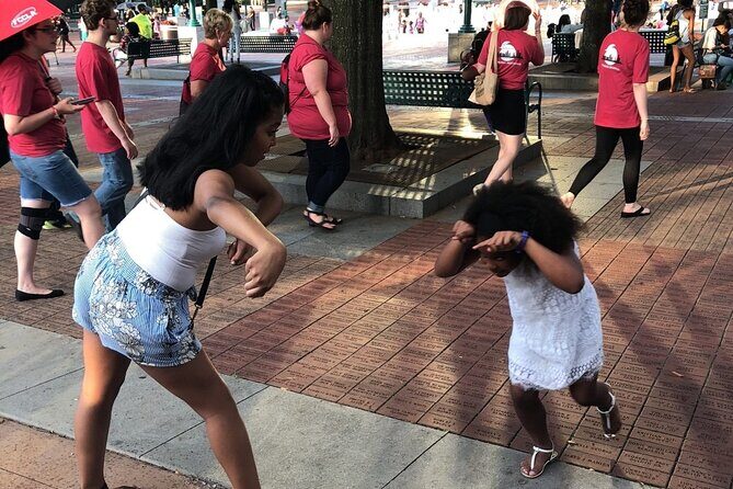 Scavenger Hunt Adventure in Toronto by Zombie Scavengers - What Makes It Worth the Price?