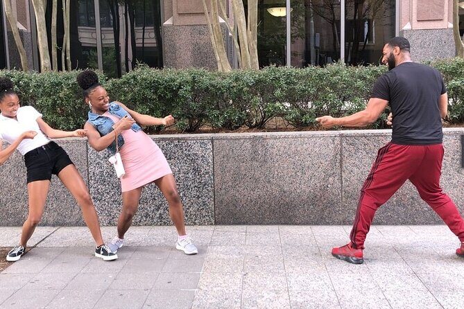 Scavenger Hunt in Pembroke Pines by Zombie Scavengers - Who Will Love This?