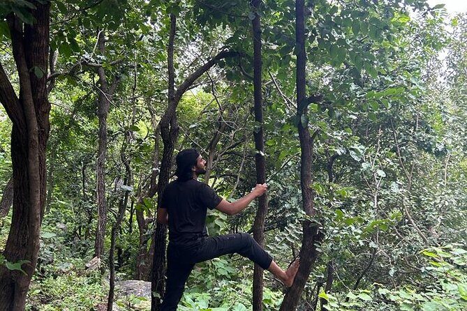 Secret Cooking Session with the bheel Tribe - A Closer Look at the Experience