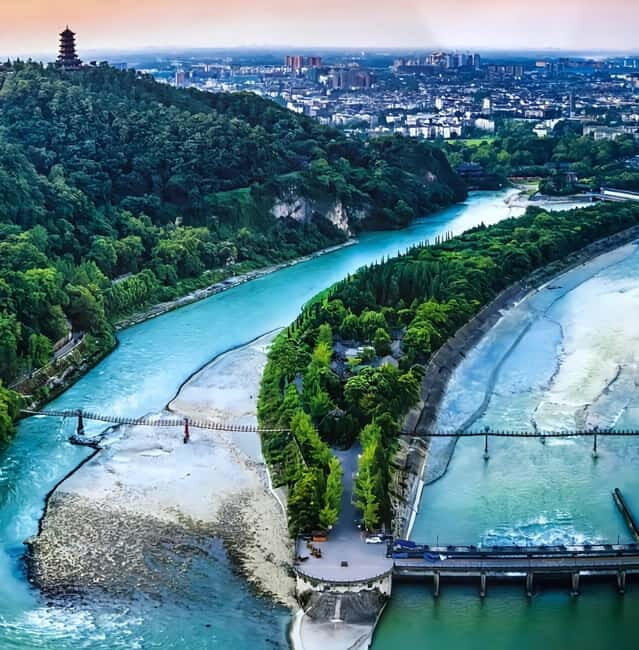 Secrets Dujiangyan & Intangible Cultural Legacy Private Tour - Key Points