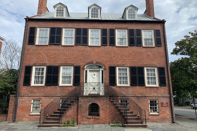 Self-Guided 'Old Squares of Savannah' Solo Walking Tour - Practical Details and Tips