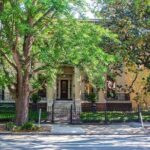 Self Guided Richmond Scavenger Hunt: City Center Spectacles - Who Will Love This Experience?