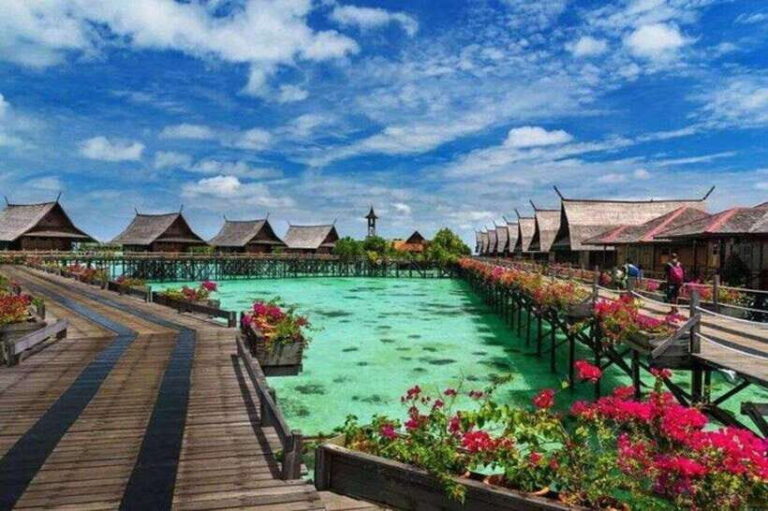 Semporna : Mabul and Kapalai Island Hopping shared tour - Exploring Sabah’s Island Hopping: What You Can Expect