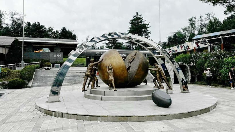 Seoul: DMZ Tour with 3rd Tunnel and Suspension Bridge Tour - Deep Dive into the Experience