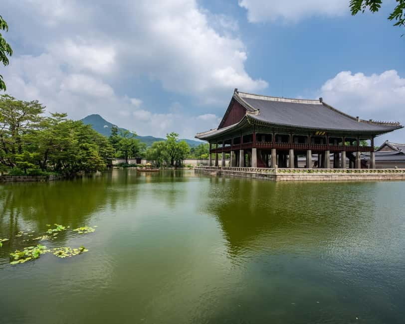 Seoul: Gyeongbokgung Palace Half Day Tour - In-Depth Review of the Gyeongbokgung Palace Half Day Tour