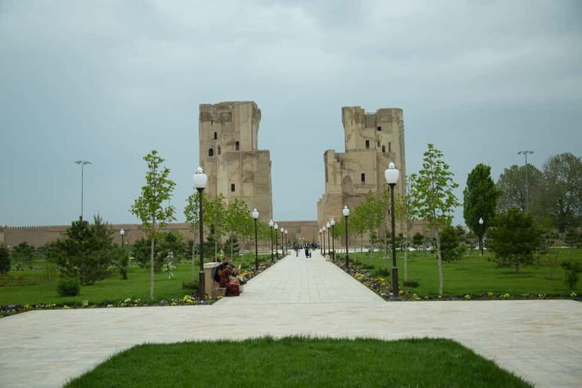 Shakhrisabz tour to the birthplace of Tamerlane - Discovering Shakhrisabz: A Closer Look