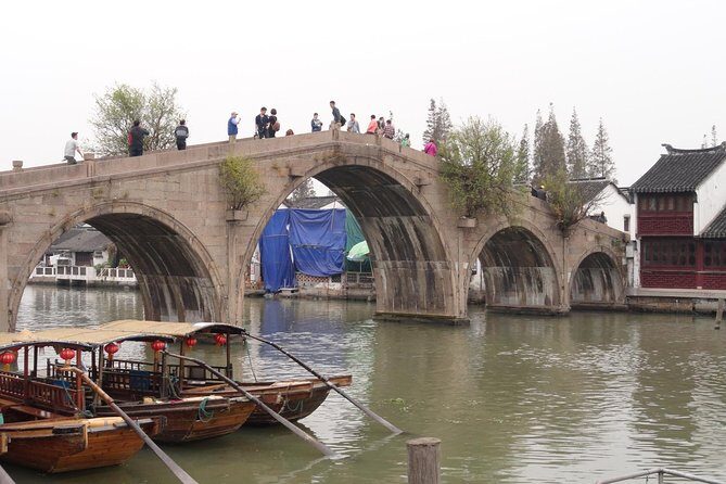 Shanghai Day Tour to Zhujiajiao Water Town, Yu Garden, Bazaar, Bund - Practical Details and Tips
