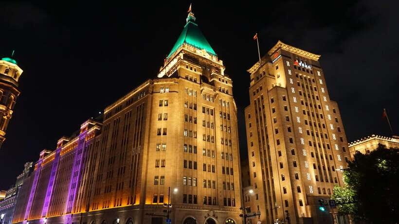 Shanghai Evening Tour: VIP Huangpu River Cruise&City lights - Why This Tour Stands Out