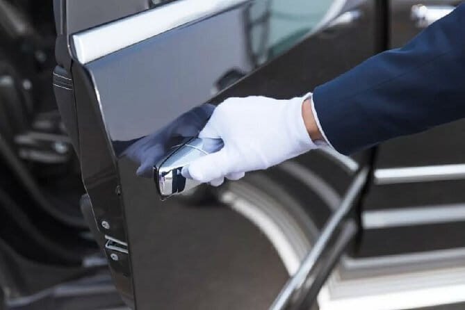 Shanghai to Nanjing Bullet Train Ticket with Hongqiao Station Transfer - A Deep Dive Into the Experience