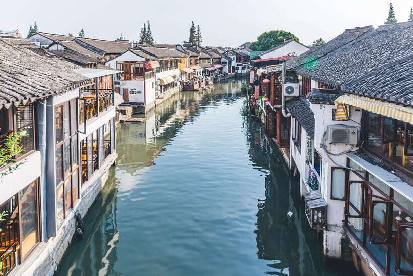 Shanghai: Zhujiajiao Water Town and City Private Day Tour - FAQ