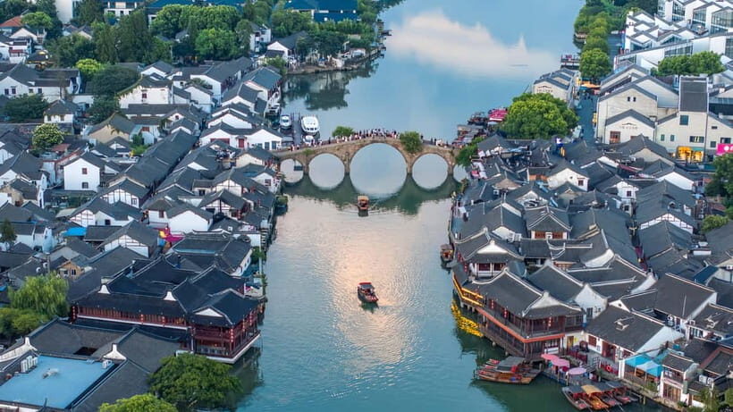 Shanghai: Zhujiajiao Water Town Private Tour with Boat Ride - Who Should Book This Tour?